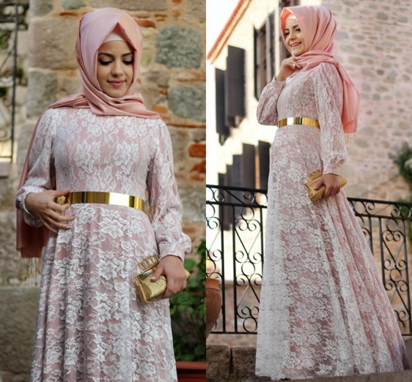 Model gaun pesta mewah wanita muslimah dengan bahan brokat